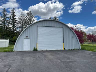 Main picture of 3212 S Ammon Rd