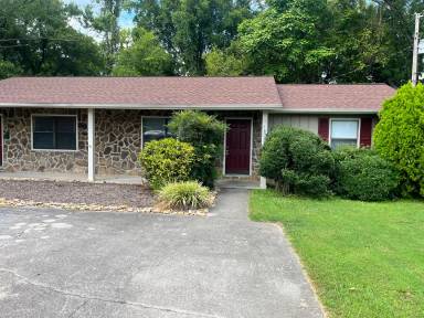 Main picture of 1803 Tuckaleechee Pike