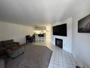 Main picture of 1540 W. 260th Street