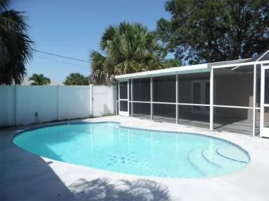 Main picture of 18245 Bracken Cir