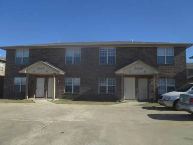 Main picture of 3204 Hereford Ln