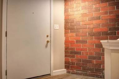 Main picture of 308 E Iowa St