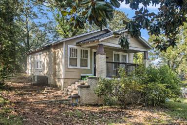 Main picture of 2000 36th Ave N
