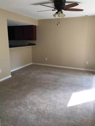 Main picture of 3315 S Oaklawn Cir