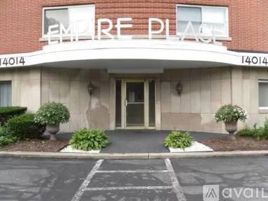 Main picture of 14014 Shaker Blvd