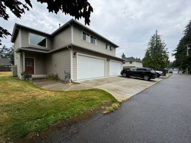 Main picture of 8013 Cirque Dr W