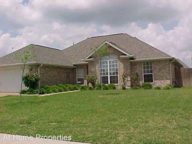 Main picture of 609 Brussels Dr
