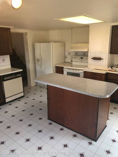 Main picture of 306 Fingal St