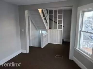 Main picture of 41 DeKalb Ave