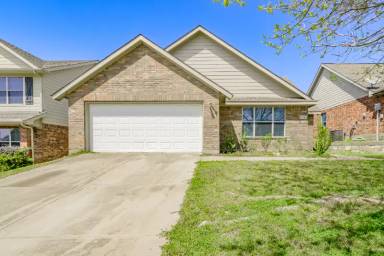 Main picture of 8915 Wild Rose Ln
