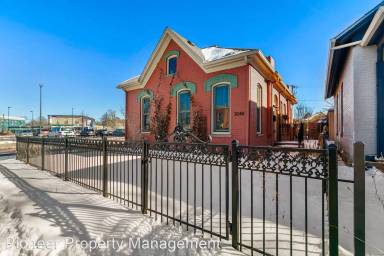 Main picture of 3048 California St