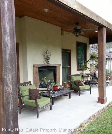 Main picture of 209 Leonpacher Rd