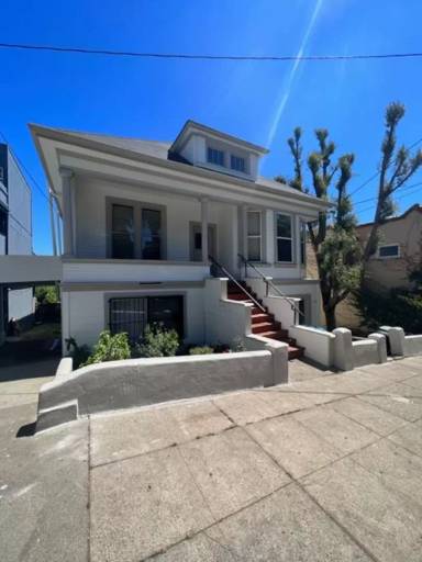 Main picture of 1762 Quesada Ave