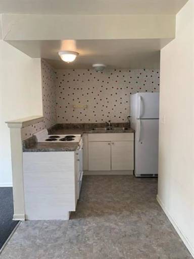 Main picture of 1419 Broadway St