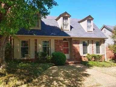Main picture of 2112 Hinson Rd