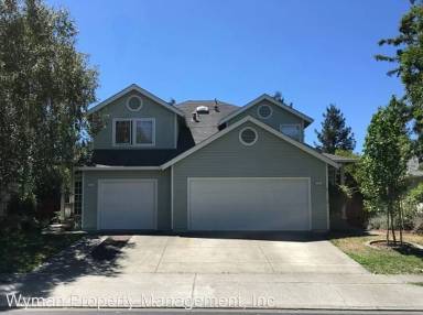 Main picture of 2021 Devonshire Dr