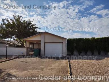 Main picture of 4924 Turquoise Dr NE