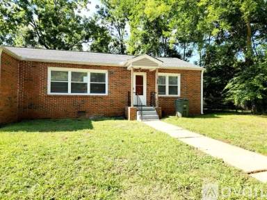 Main picture of 305 S Plymouth Rd NW