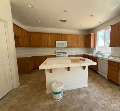 Main picture of 9455 Sea Cliff Way