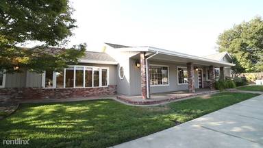 Main picture of 14690 Wyrick Ave