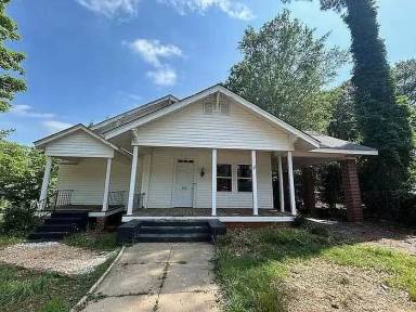 Main picture of 701 Elizabeth St