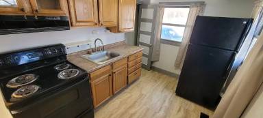 Main picture of 711 12th St NW