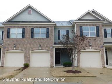 Main picture of 8346 Niayah Way