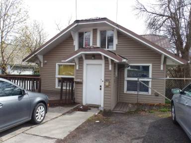 Main picture of 917 1/2 W A St