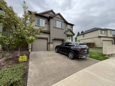 Main picture of 12902 SW Incline Dr