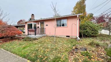 Main picture of 2642 SE 77th Ave