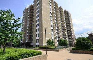 Main picture of 108 Monroe Street - 102