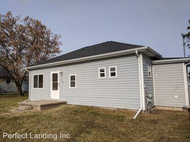 Main picture of 219 E Main St