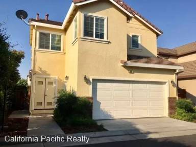 Main picture of 22 W Amistad Ln