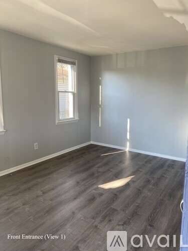 Main picture of 5002 Fox St