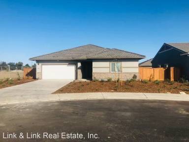 Main picture of 635 Heirloom Ct