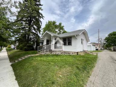 Main picture of 3020 Jefferson St