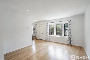 Main picture of 804 Timber Oaks Rd