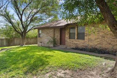 Main picture of 109 Joe Rice Dr