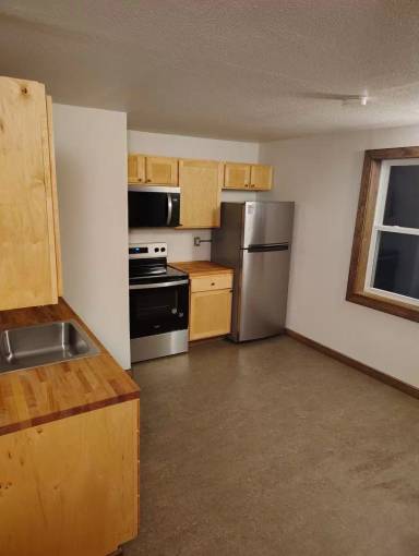 Main picture of 507 6th Ave