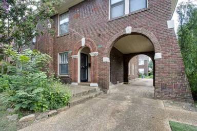 Main picture of 255 Hawthorne St