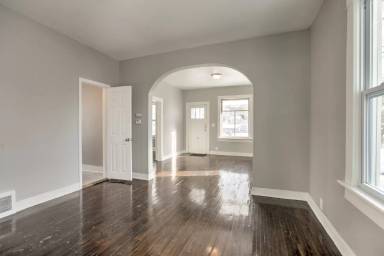 Main picture of 2328 N 65th St