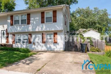 Main picture of 718 Chapelgate Dr