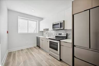 Main picture of 3841 Wallace St