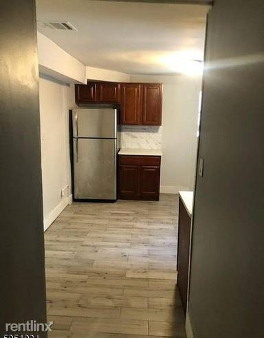 Main picture of 86 Cutler St