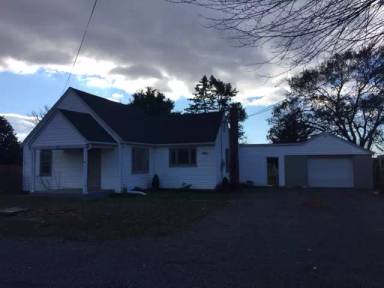Main picture of 62 Paynes Ford Rd