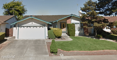 Main picture of 35864 Caxton Pl