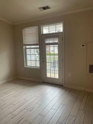 Main picture of 1035 Weybridge Ct