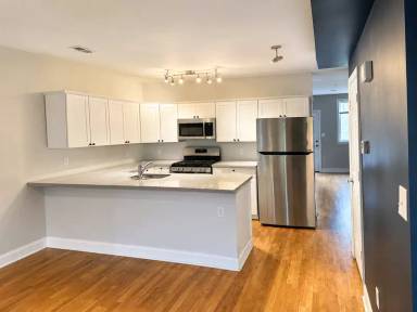 Main picture of 115 Morris St