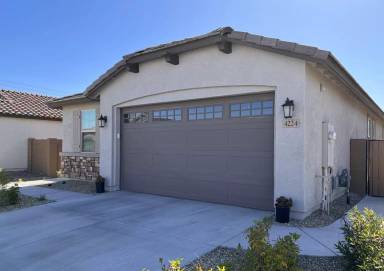 Main picture of 4212 S 94th Ln