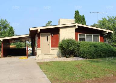 Main picture of 511 1/2 S Grant Ave